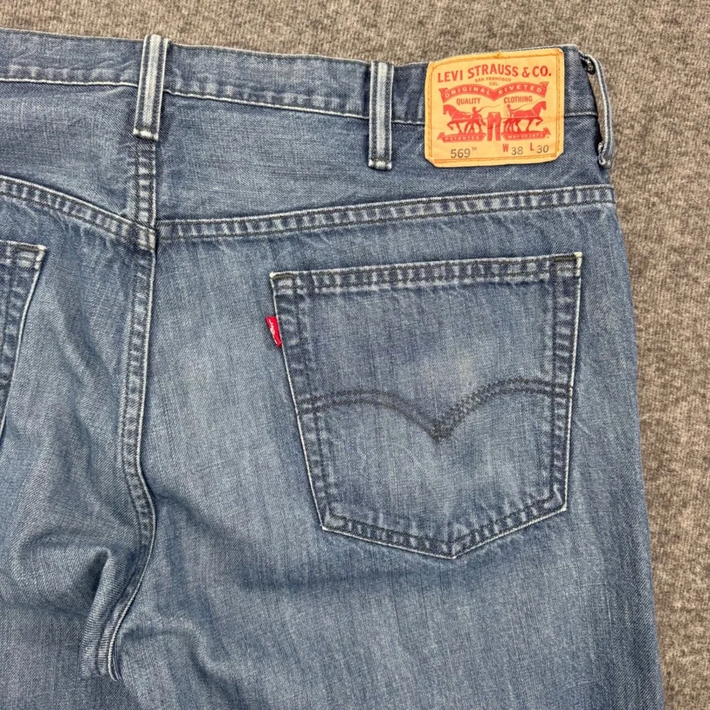 Levis 569 Loose Straight Jeans Mens 38 Medium Wash Blue Denim  Rugged Relaxed